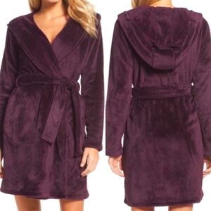 UGG Miranda Fleece Belted Hooded Bath Robe Plum Purple Plus Medium